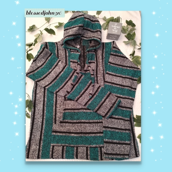 Artesania Micke Other - 💥HP💥 Hooded Poncho Teal Black Gray